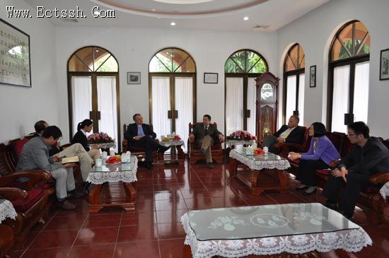 ������ѧԺ�Ӵ���ʮ�ּ�֮·��������